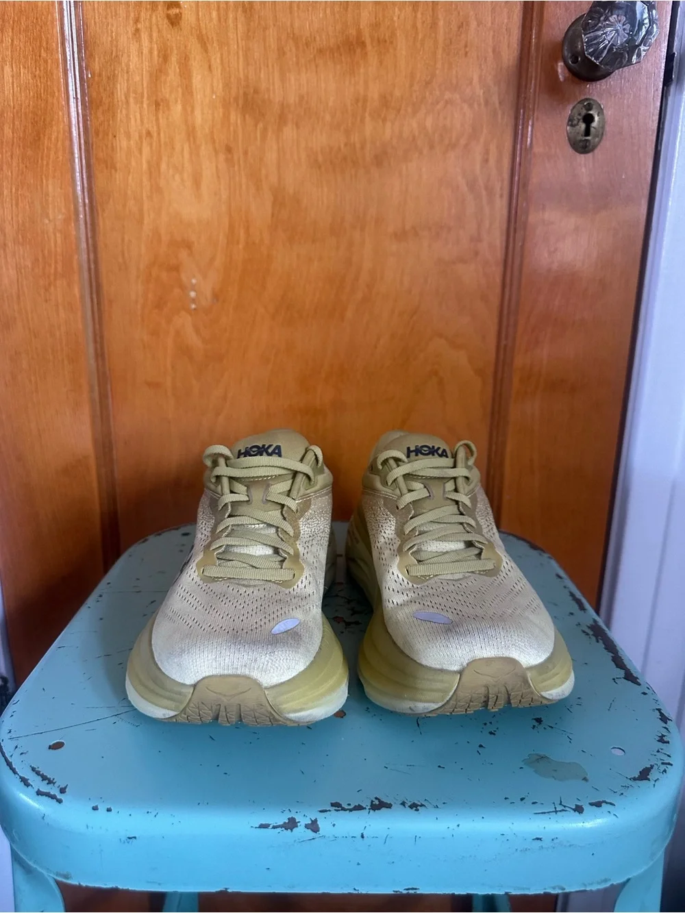 HOKA Women's Yellow Athletic Running Shoe - Cushioned Trainer Size 7.5